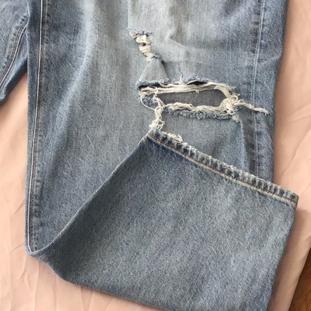 American Eagle Outfitters Blue High Rise Distressed Jeans - Picture 2 of 6
